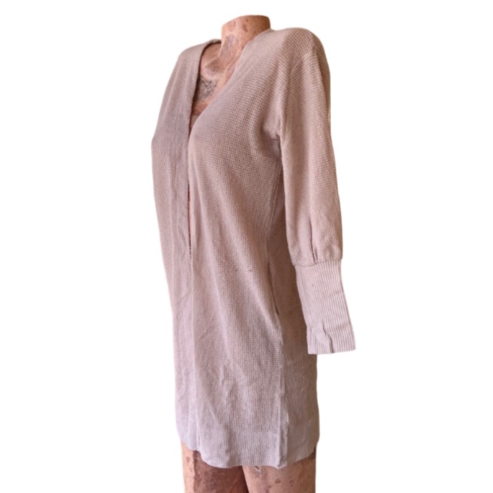 Socialite Balloon Sleeve Waffle Cardigan - Picture 3 of 11